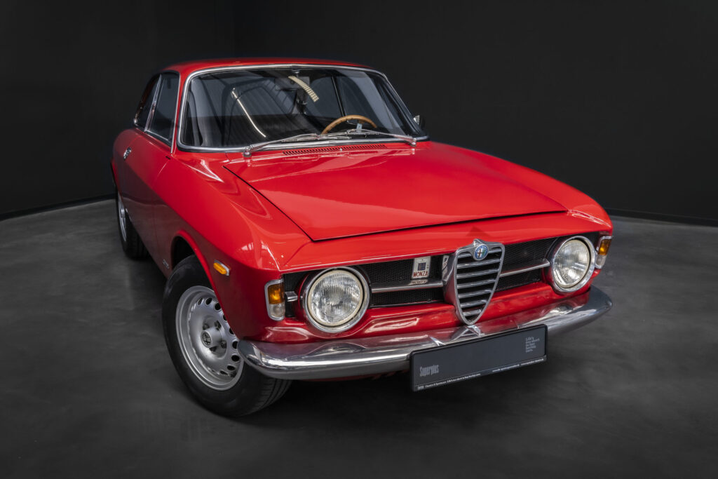 Alfa Romeo 2000 GTV Bertone