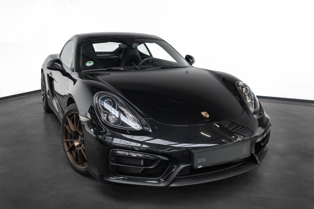 Porsche Cayman GTS