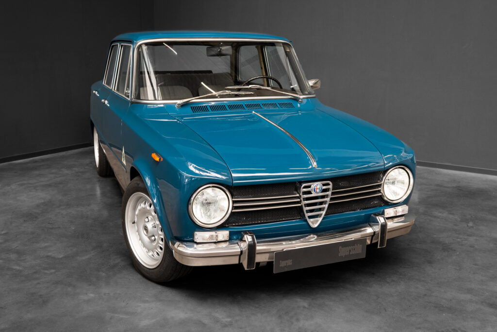 Alfa Romeo Giulia 1300ti