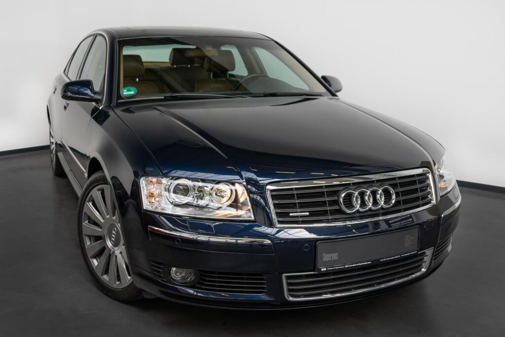 Audi A8 4.2