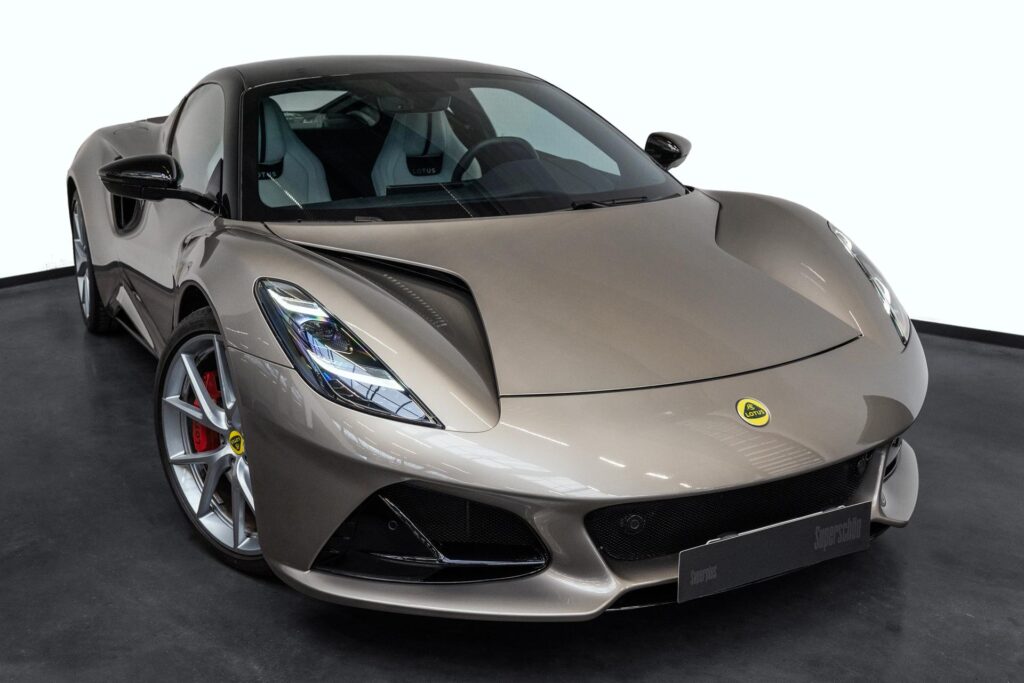 Lotus Emira