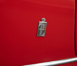 Fiat Dino 2400 Spider Logo Detail