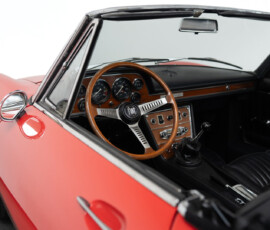 Fiat Dino 2400 Spider Innenraum
