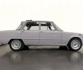 Alfa Romeo Giulia 1600 Faltdach Seitenansicht